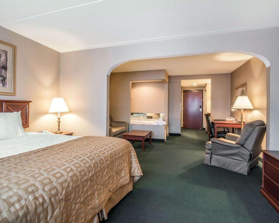 The Marx Hotel - Downtown - University Area Онеонта Экстерьер фото